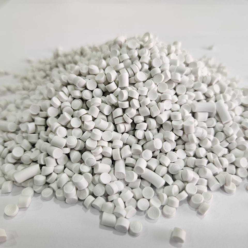 Manufacturer Hard Pvc Raw Material Plastics Modified Granules Particle for Water Pipe