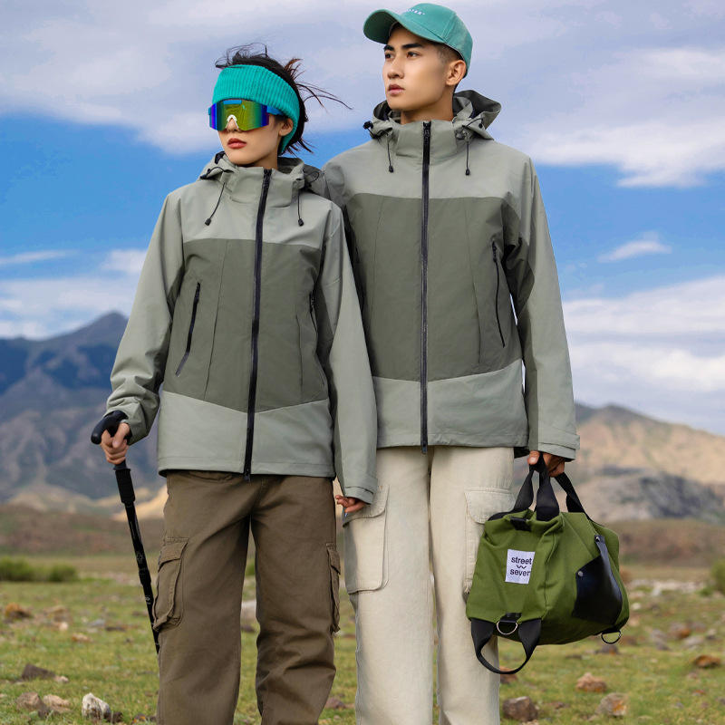 Outdoor Custom Breathable Waterproof Mountaineering Suit Three-in-one Two-piece Winter PU Coated Detachable Zipper Closure Work