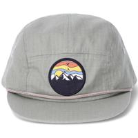Customized 5-Panel Golf Hats with 3D Embroidered Logo Waterproof Perforated Flat Brim Sports Trail Running Camp Cap
